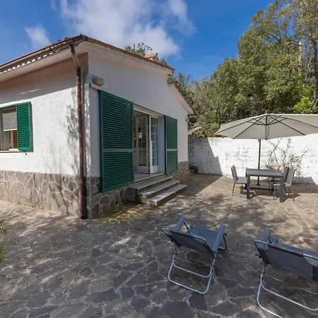 Villino Straccoligno - Goelba וילה קאפוליברי